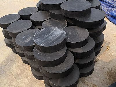 平远县板式橡胶支座由若干层橡胶片与薄钢板经加压硫化